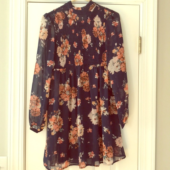 Flirty floral Navy blue cocktail dress - Picture 1 of 3